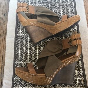Halogen Acosta Fabric and Leather Woven Wedge 9.5